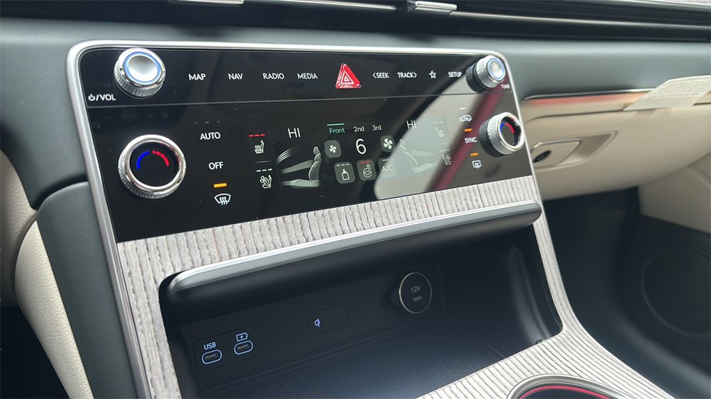 New 2026 Genesis GV80 3.5T Prestige image 24