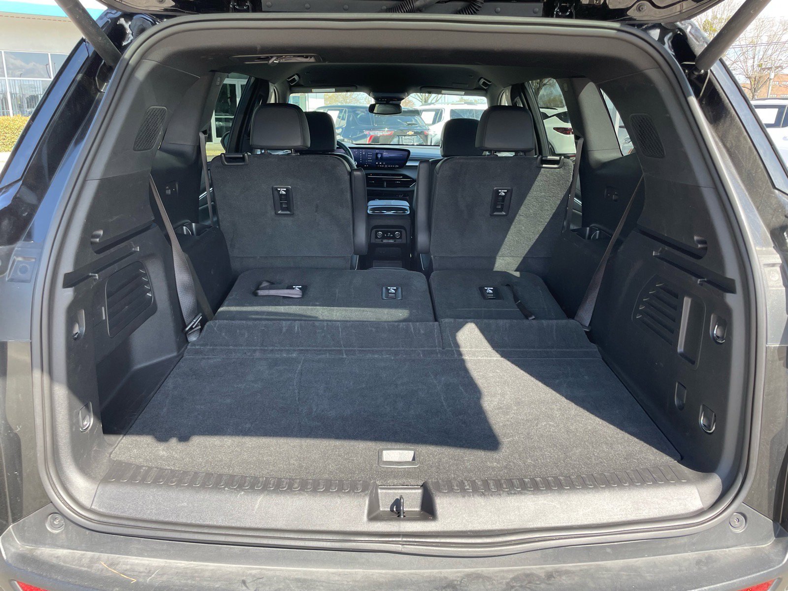 Used 2025 Buick Enclave Preferred image 20