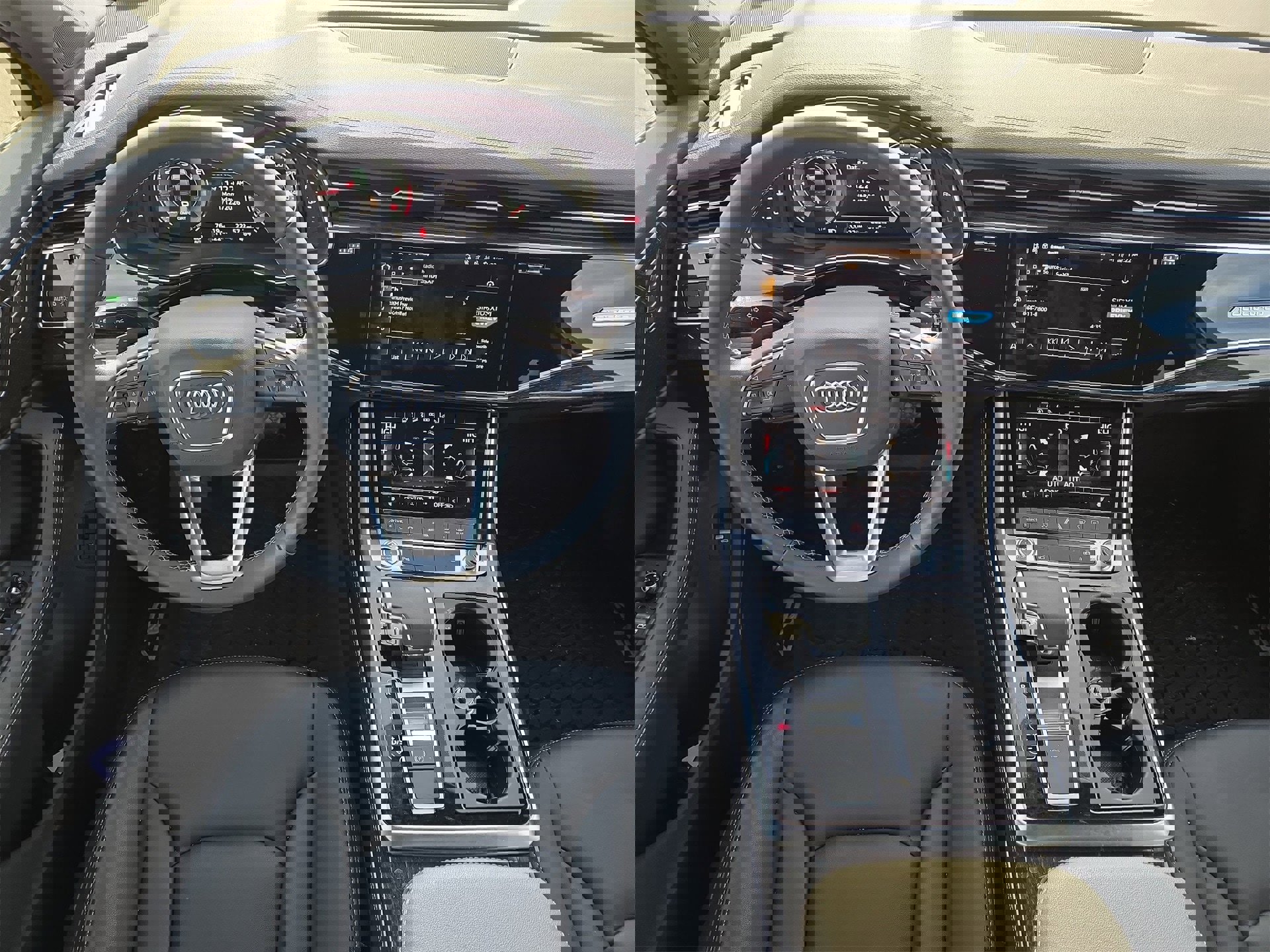 Used 2025 Audi Q7 2.0T Premium Plus w/ Premium Plus Package image 14