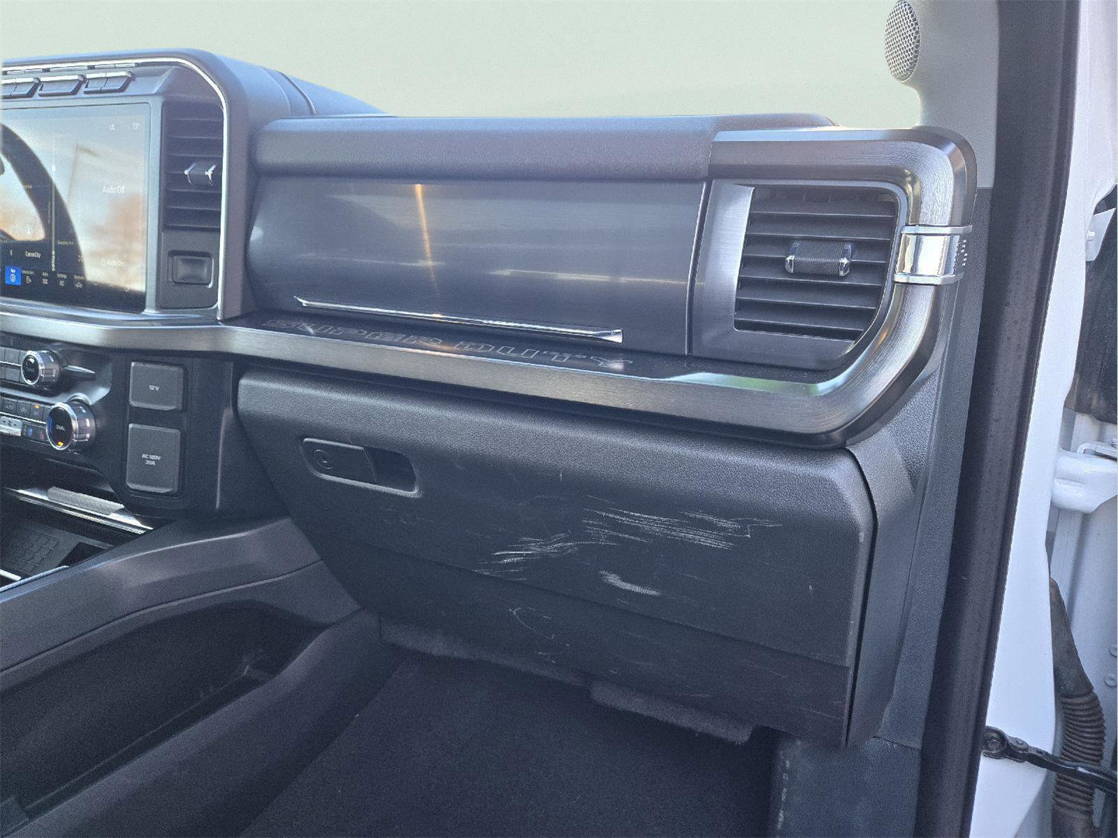 Used 2024 Ford F250 Lariat w/ Tremor Off-Road Package image 55