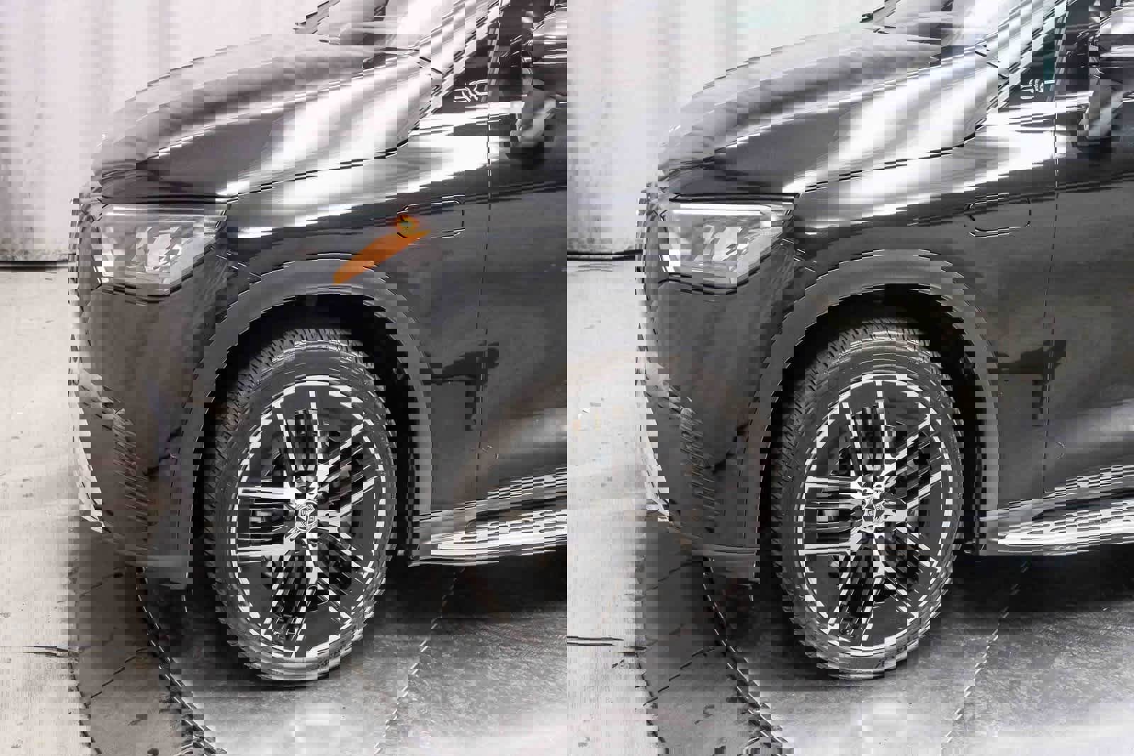 Certified 2023 Mercedes-Benz EQE 350+ 4MATIC SUV w/ Exclusive Trim Package image 27