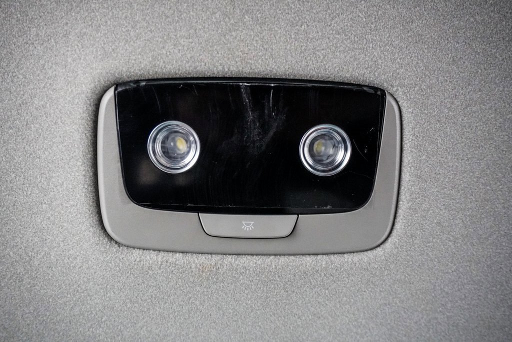 Used 2023 Kia Niro EX Touring image 11