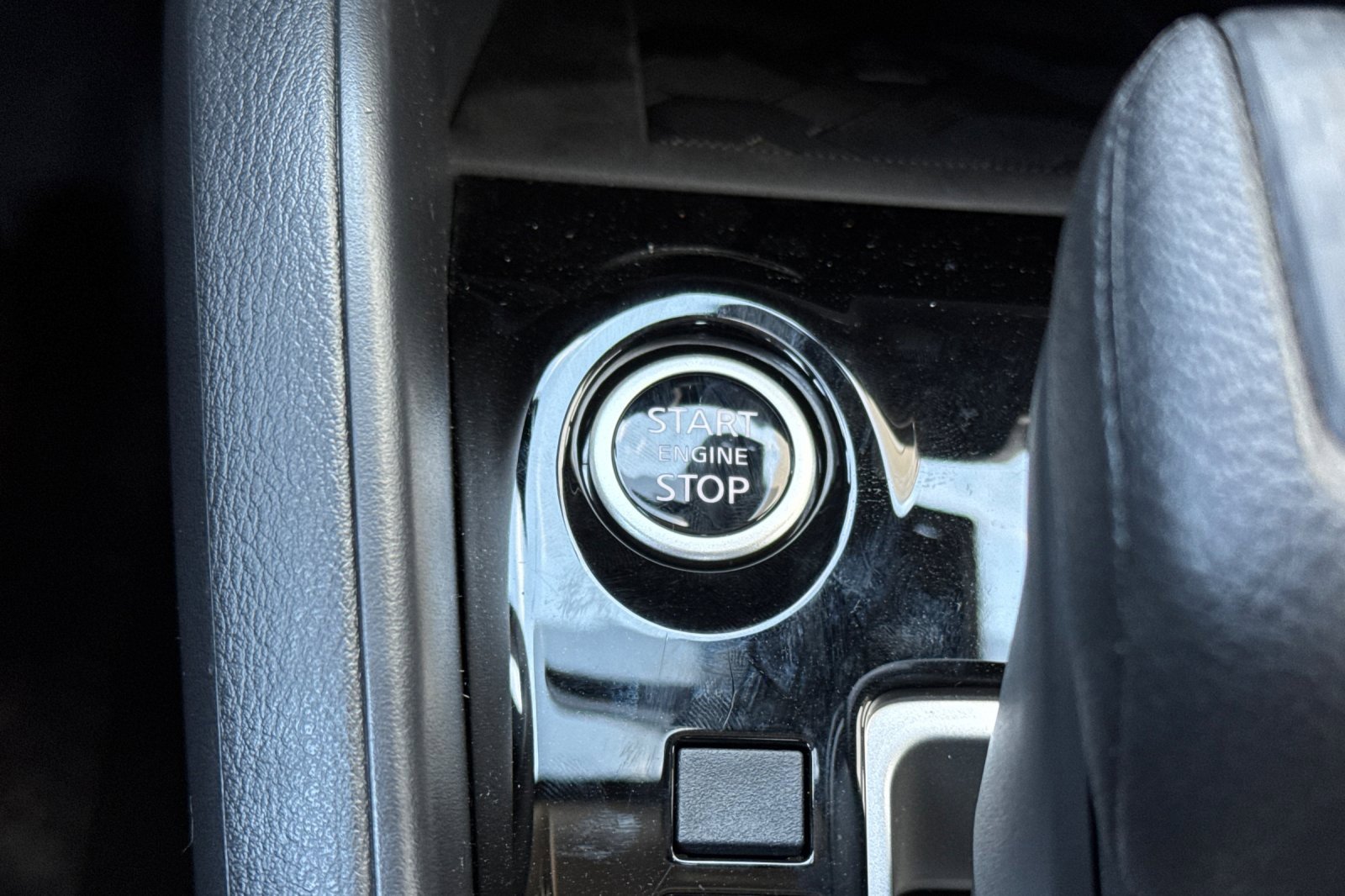 New 2025 Nissan Versa SV w/ Trunk Package image 18