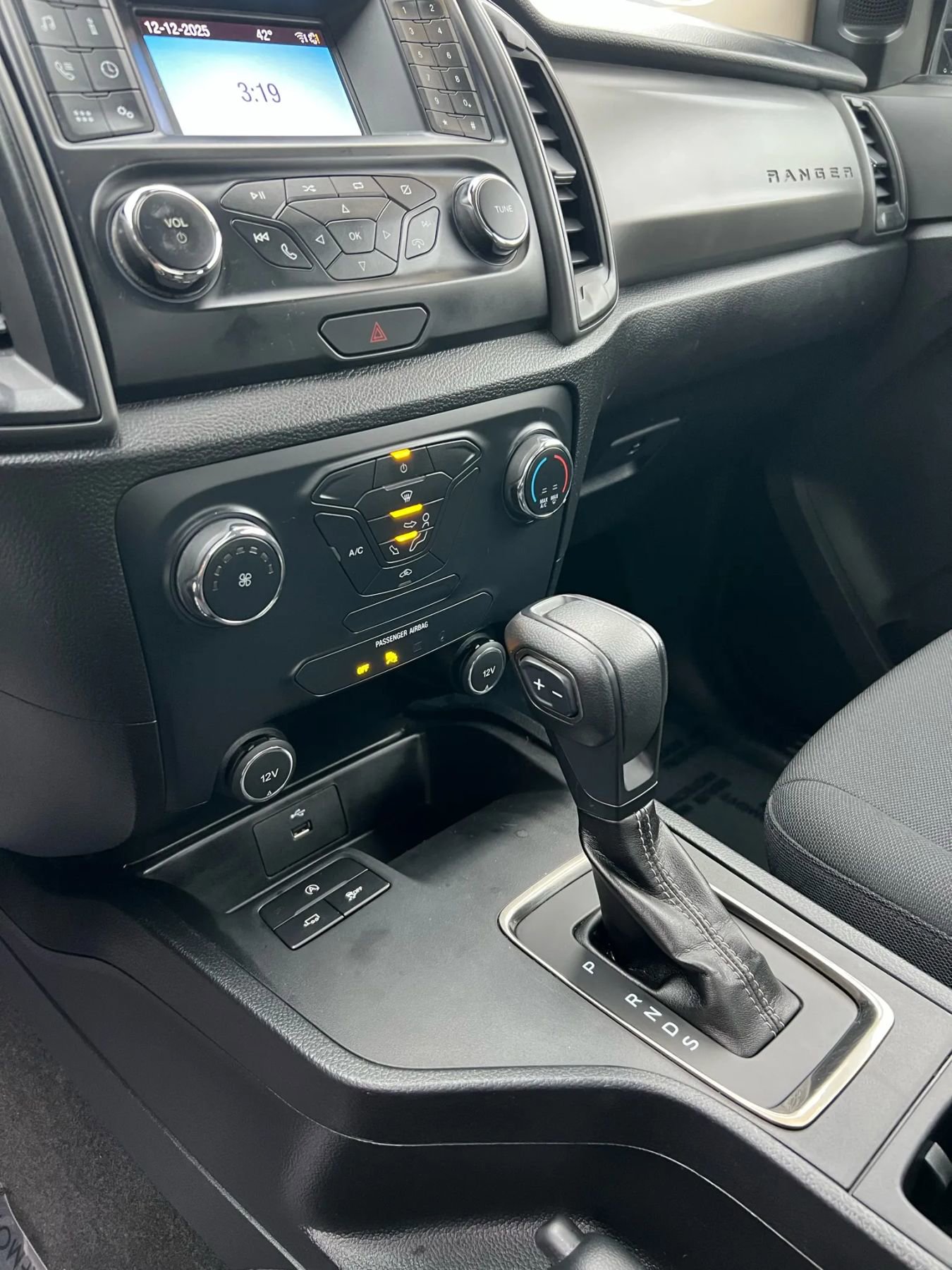 Used 2021 Ford Ranger XL image 19