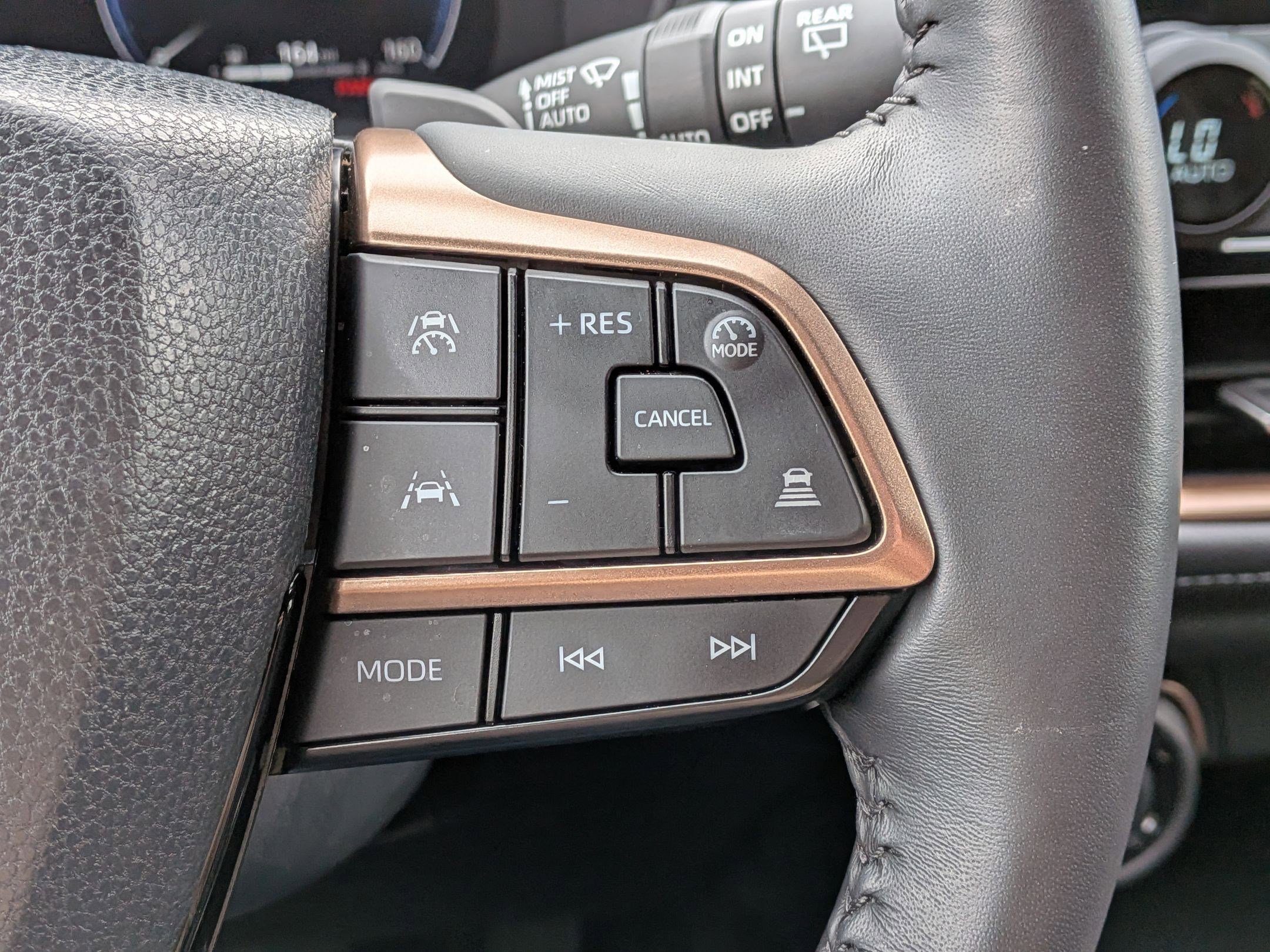 Used 2024 Toyota Grand Highlander AWD Hybrid image 19