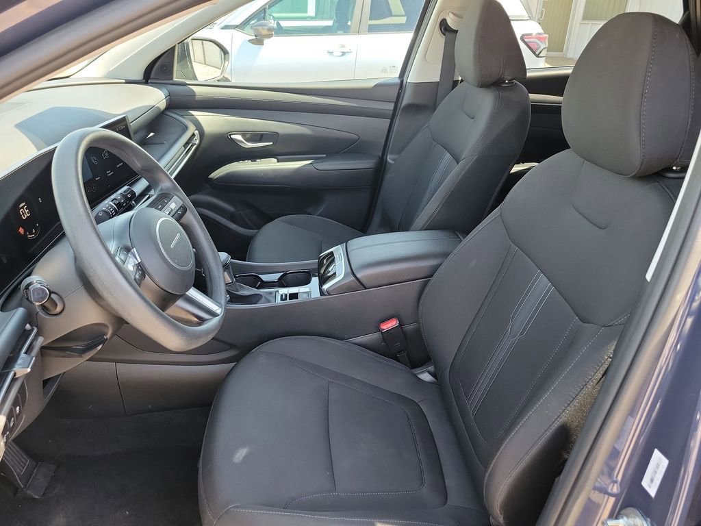 Used 2025 Hyundai Tucson SEL AWD/4WD image 16