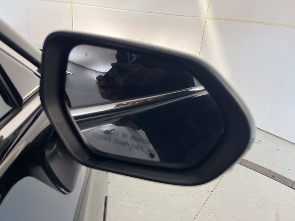 Used 2019 Toyota Avalon XSE w/ All Weather Liner Package FWD image 48
