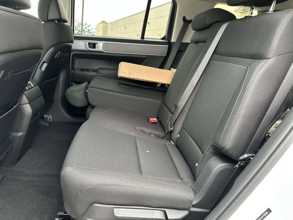 New 2026 Hyundai Santa Fe SE FWD image 21