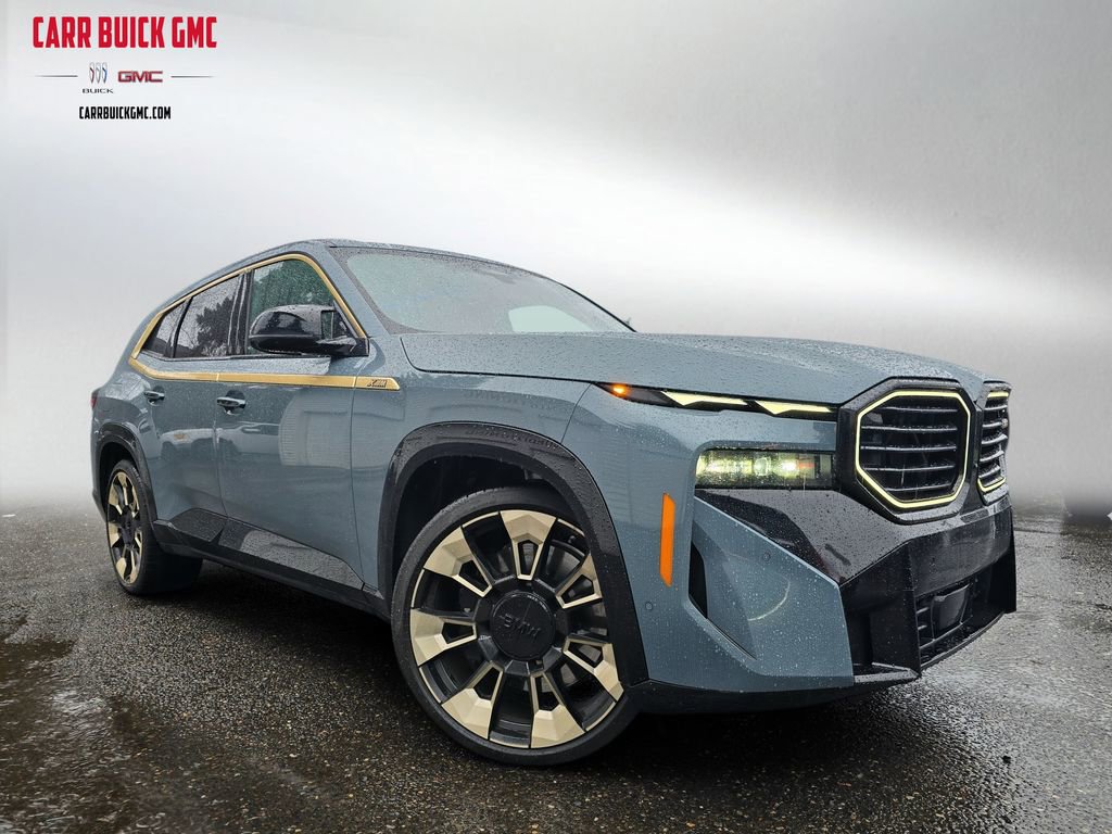 Used 2023 BMW XM image 1