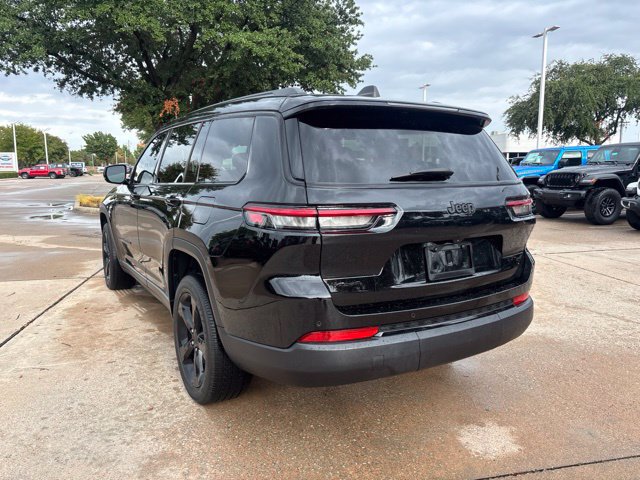 Used 2024 Jeep Grand Cherokee L Altitude AWD/4WD image 7