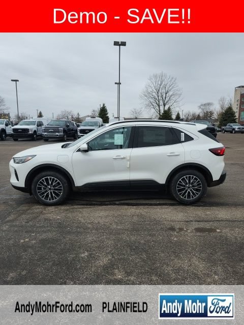 New 2025 Ford Escape SE w/ PHEV Premium Package FWD image 4
