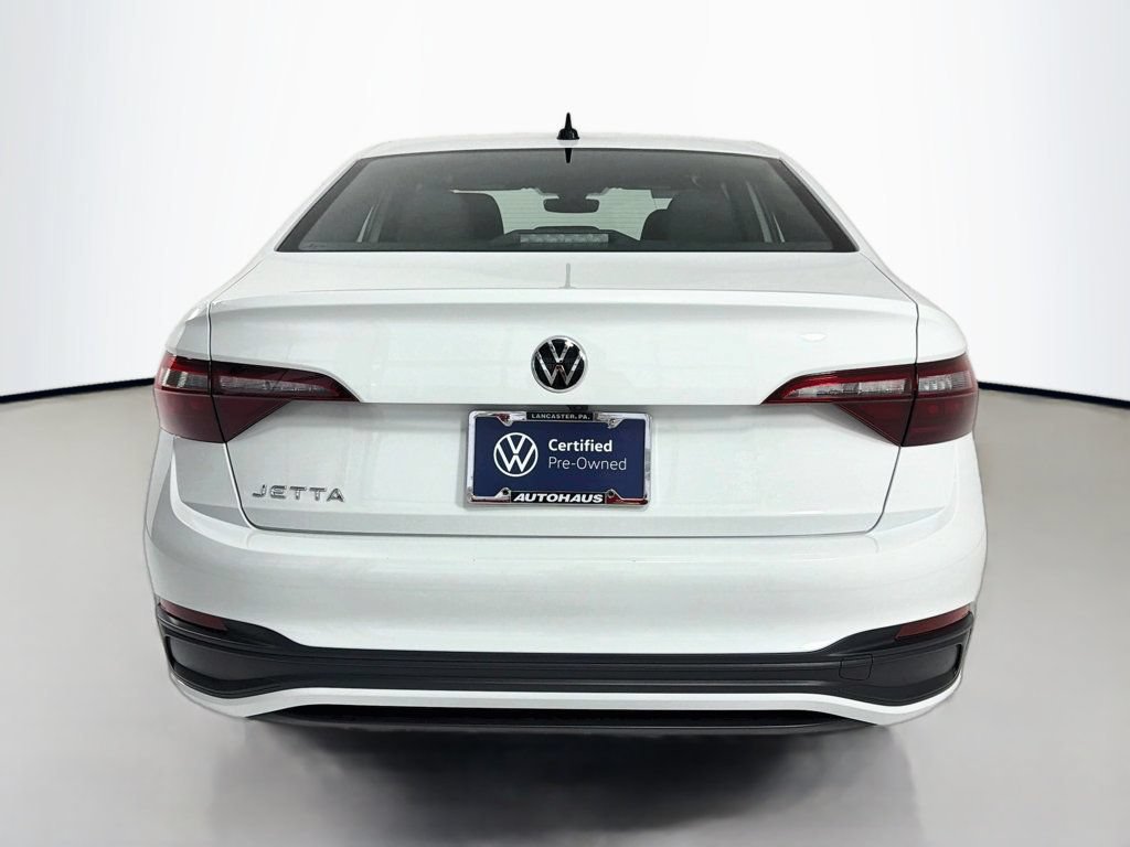 Certified 2023 Volkswagen Jetta Sport FWD image 6
