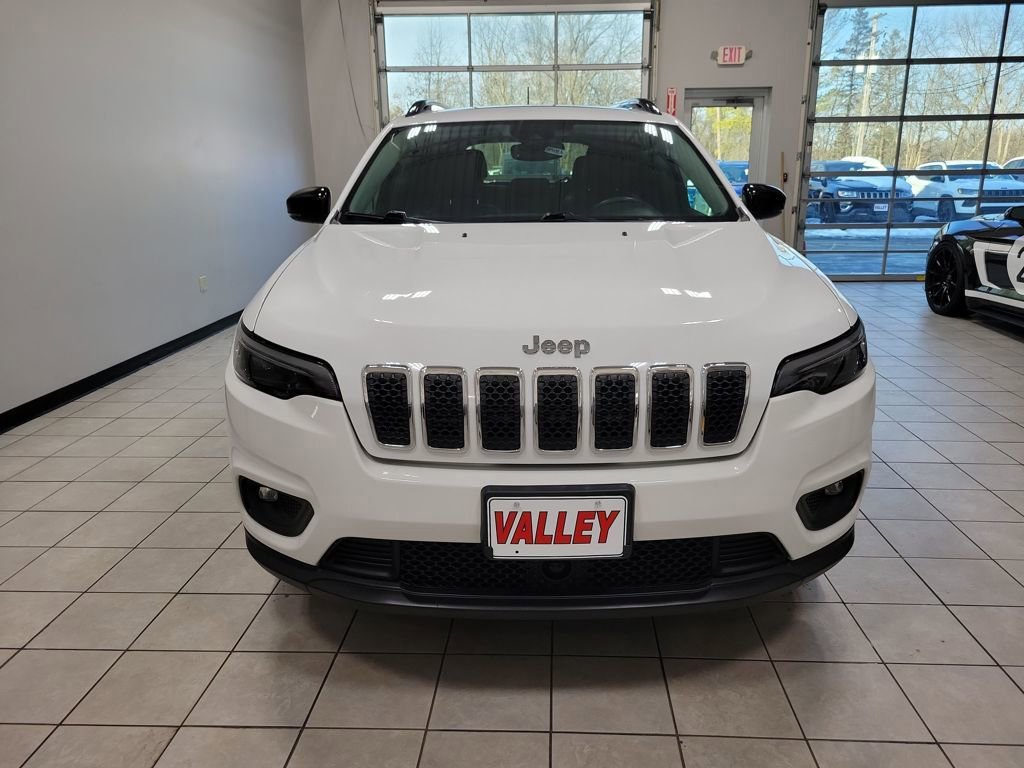 Used 2022 Jeep Cherokee Latitude Lux w/ Sun & Sound Group image 2