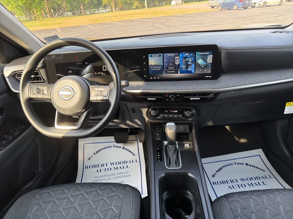 New 2026 Nissan Kicks SV w/ Charging Package FWD image 16