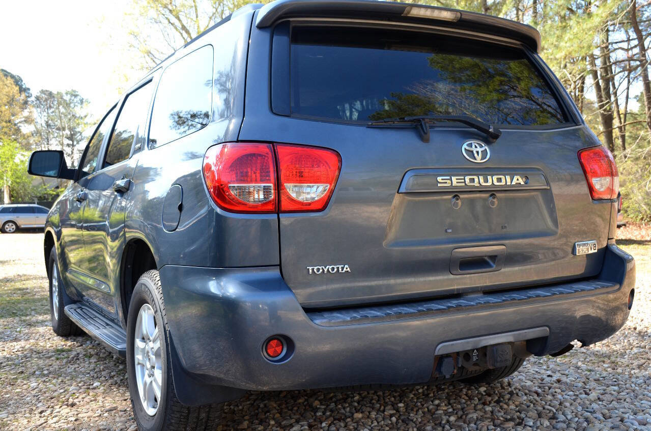 Used 2008 Toyota Sequoia SR5 image 7