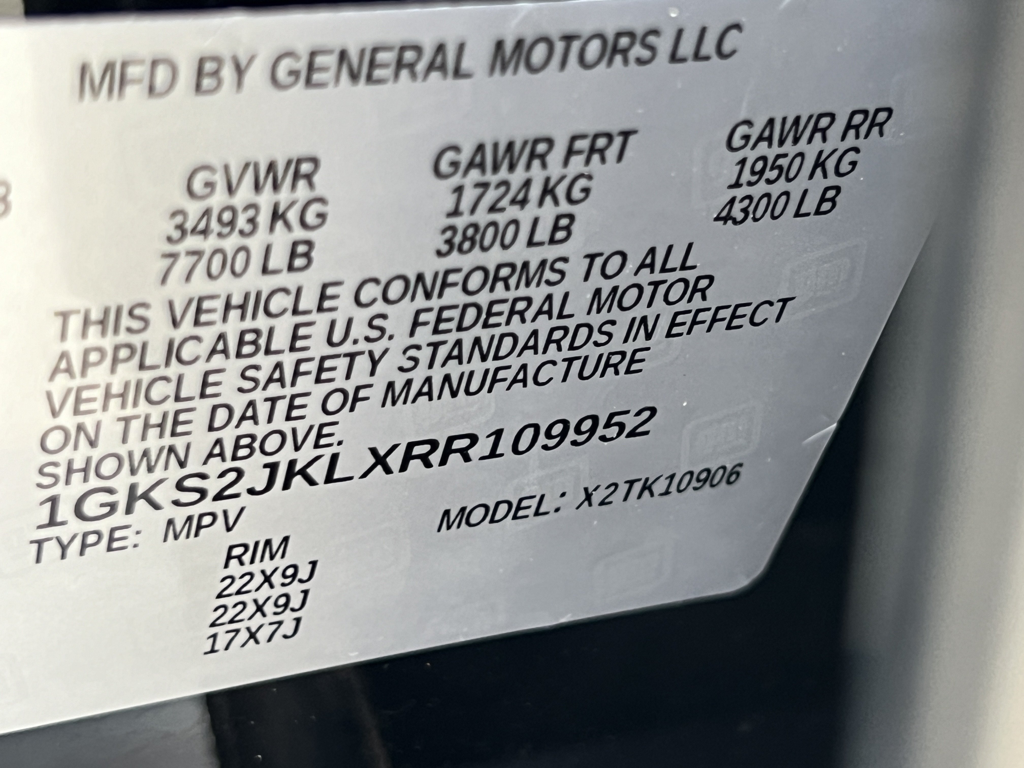 Used 2024 GMC Yukon XL Denali AWD/4WD image 35