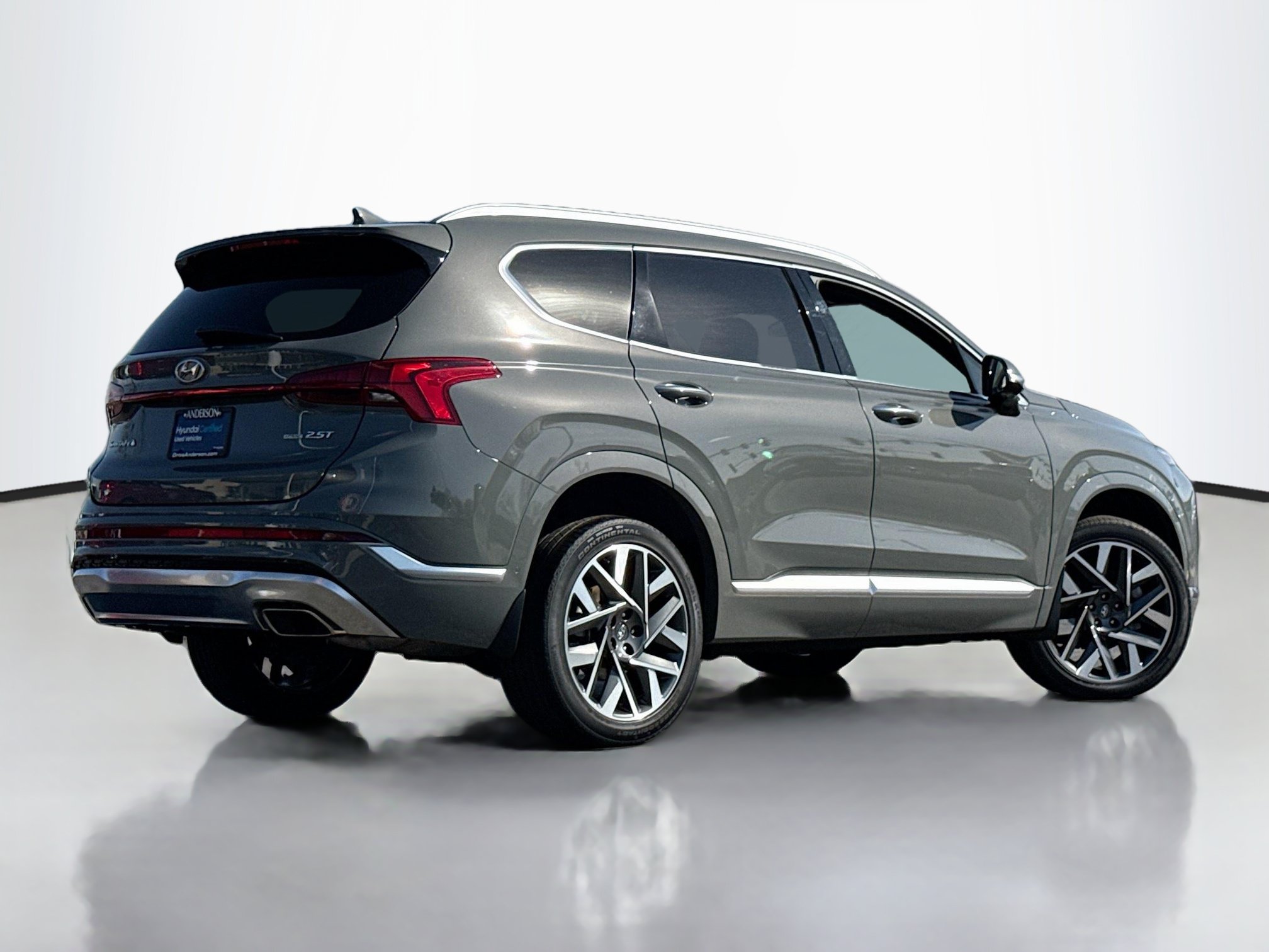 Used 2023 Hyundai Santa Fe Calligraphy AWD/4WD image 2