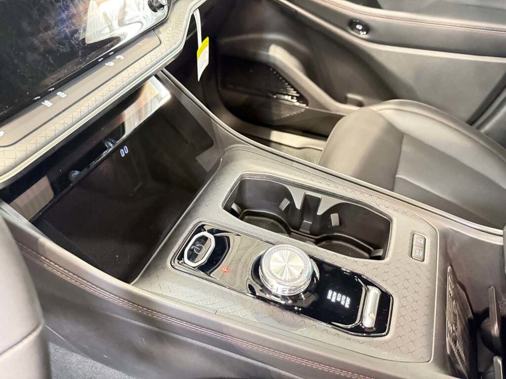 New 2025 Jeep Wagoneer S Limited image 26