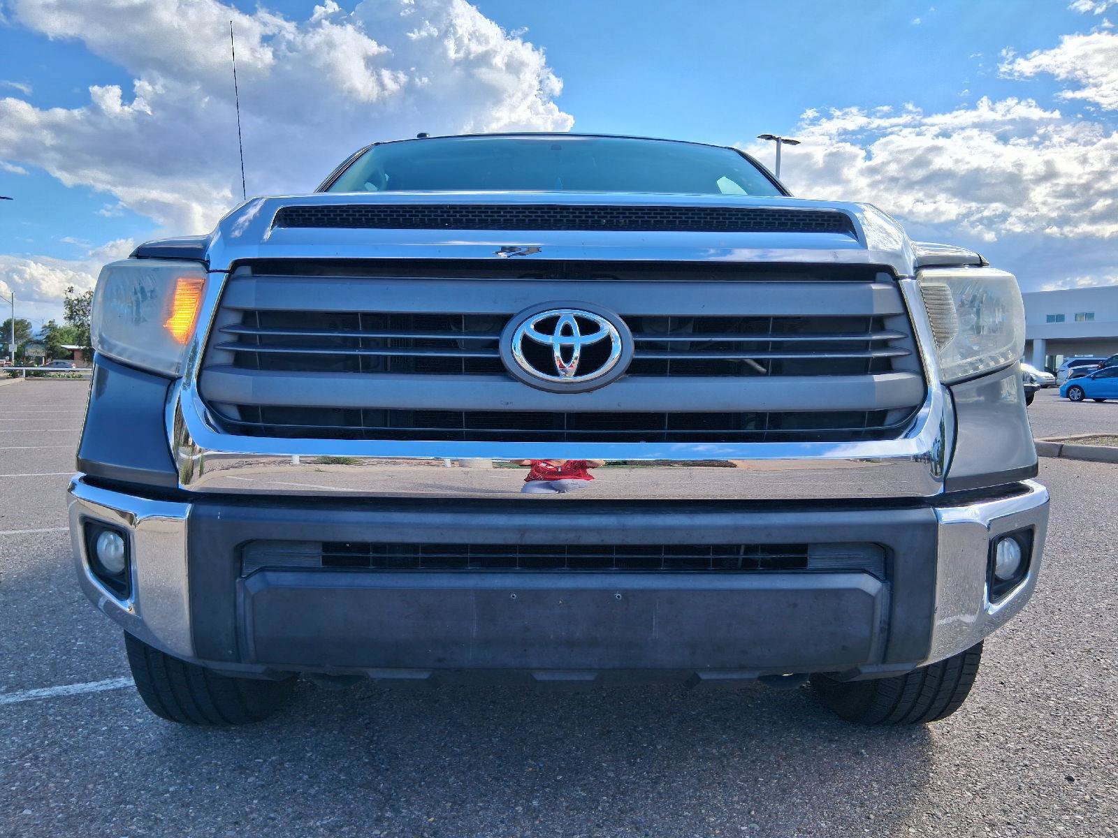 Used 2014 Toyota Tundra SR AWD/4WD image 9