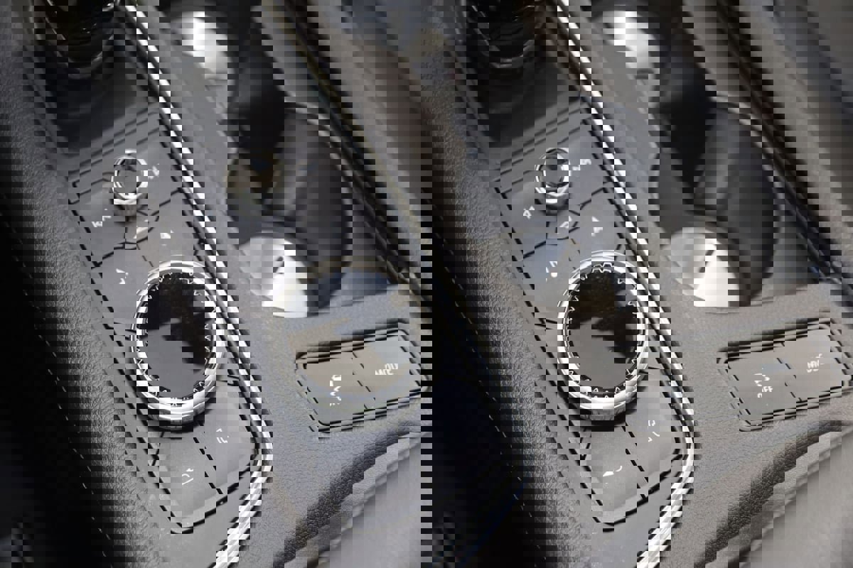 Used 2024 Cadillac XT6 Sport image 30