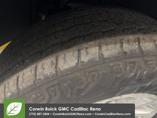 Used 2017 GMC Yukon SLE w/ HD Trailering Package image 42