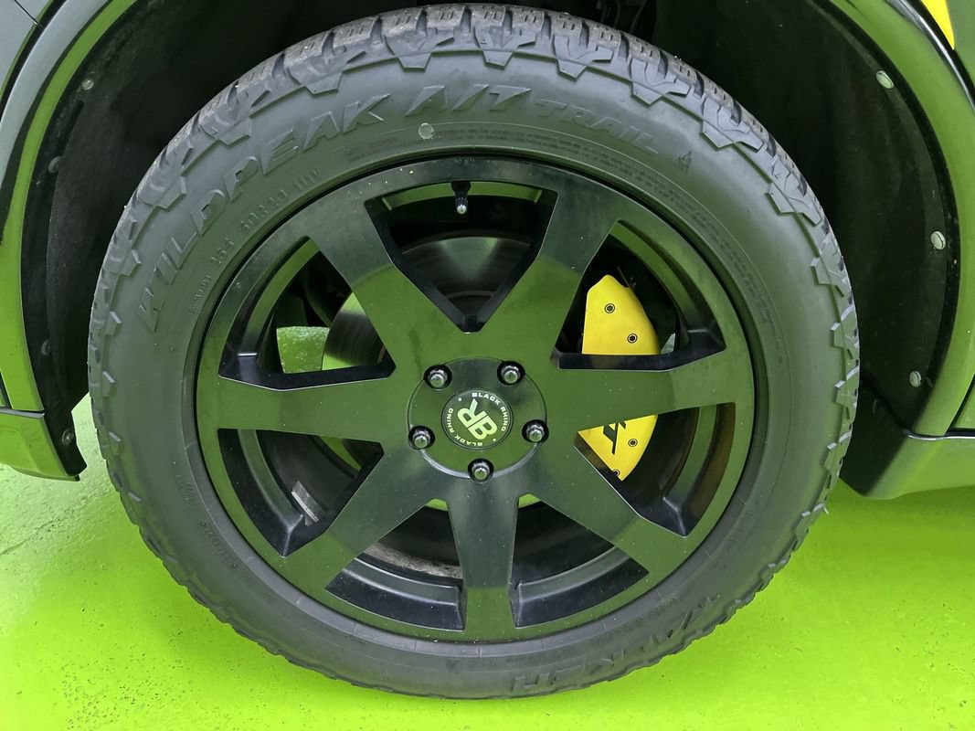 Used 2012 Dodge Durango R/T AWD/4WD image 15