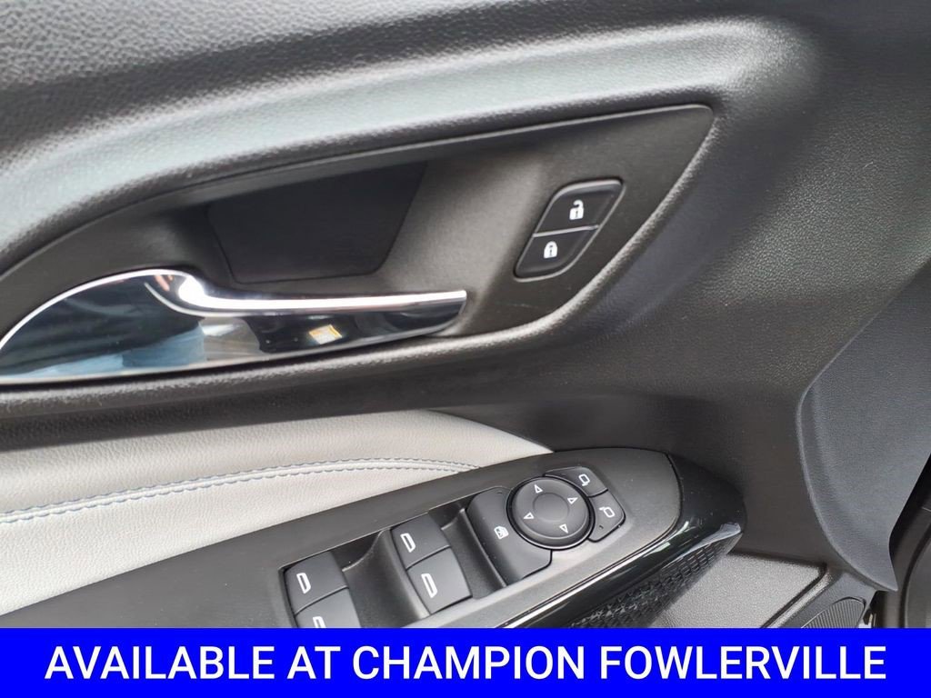 Certified 2025 Chevrolet Trax LT image 22