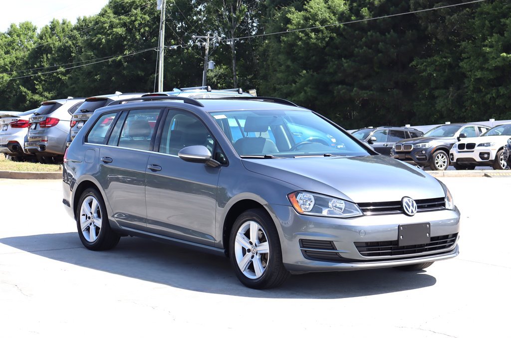 Used 2015 Volkswagen Golf TDI S FWD image 9