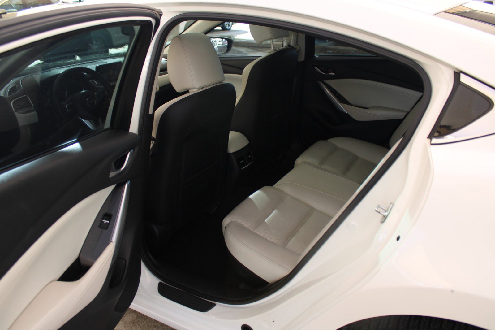 Used 2016 MAZDA MAZDA6 Grand Touring image 12