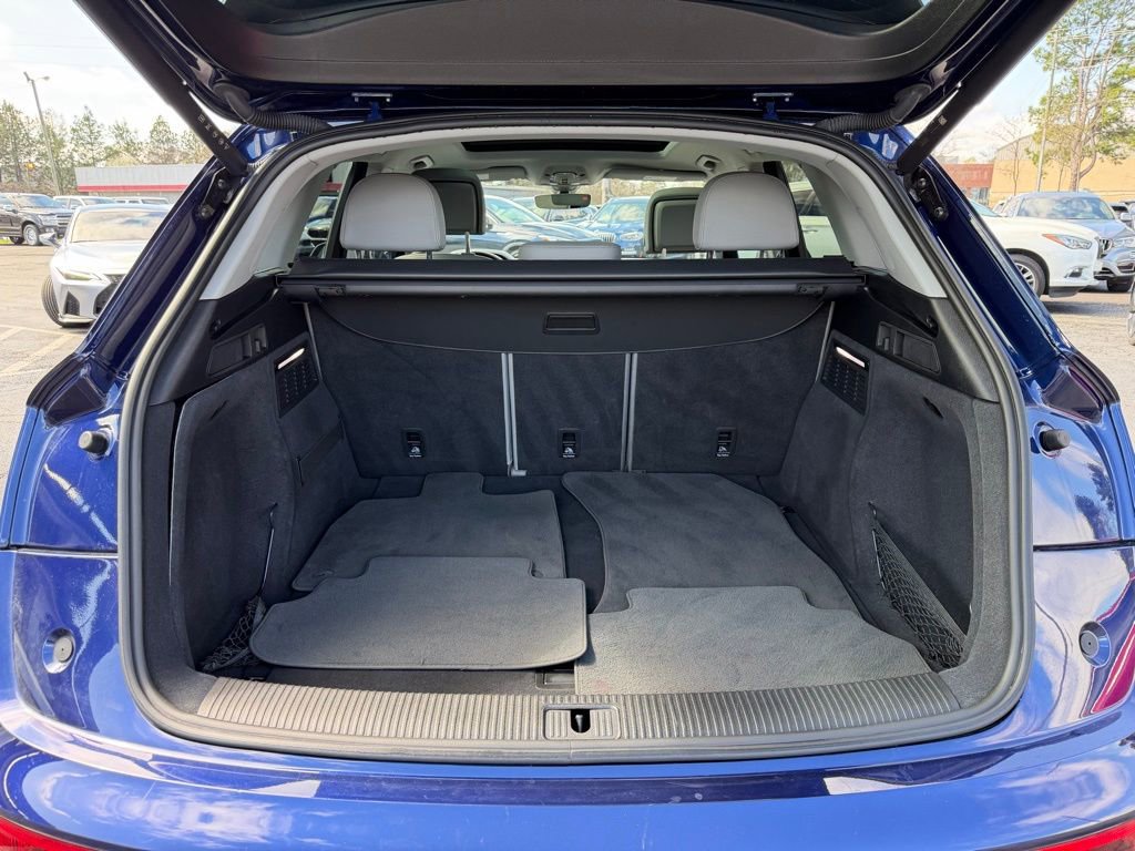 Used 2023 Audi Q5 2.0T Premium Plus w/ Premium Plus Package image 7