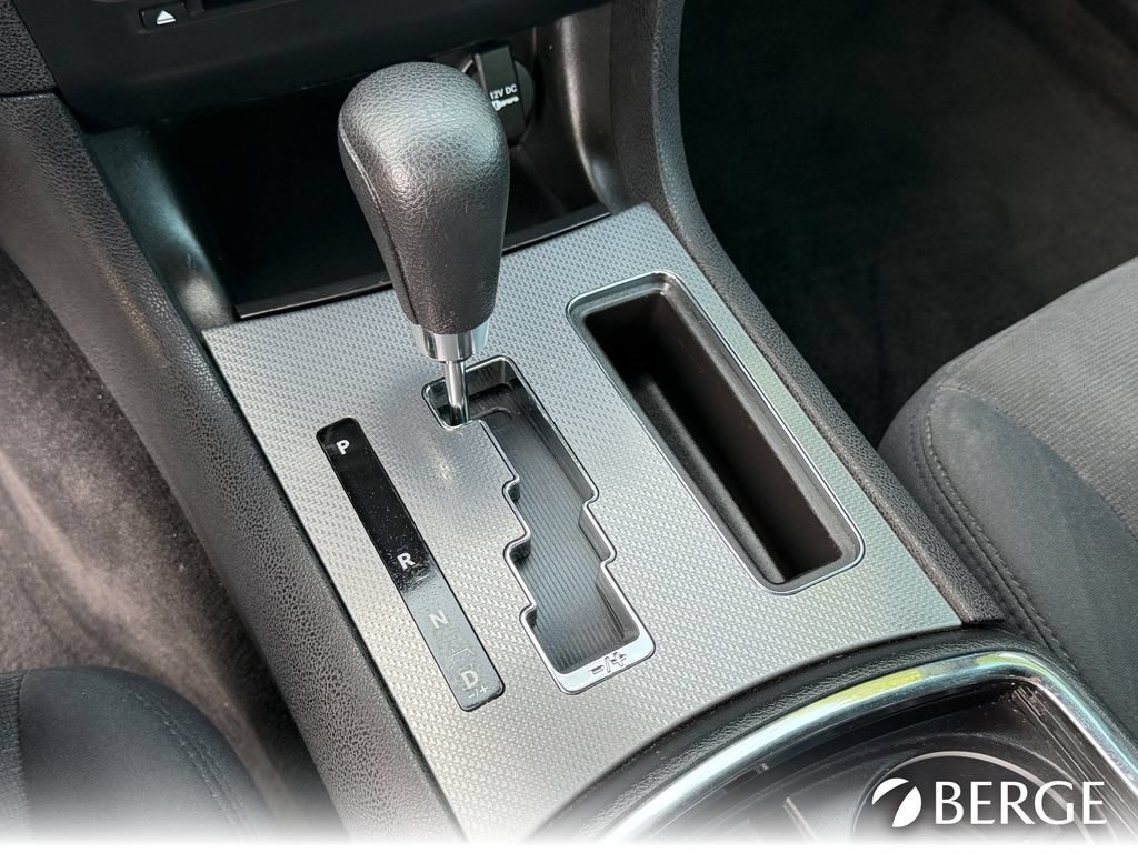 Used 2011 Dodge Charger SE RWD image 24