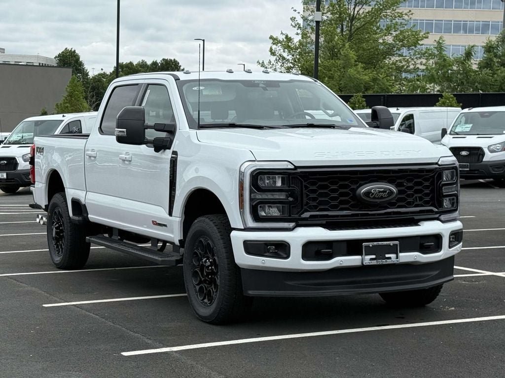 New 2026 Ford F250 Lariat w/ Black Appearance Package AWD/4WD image 1
