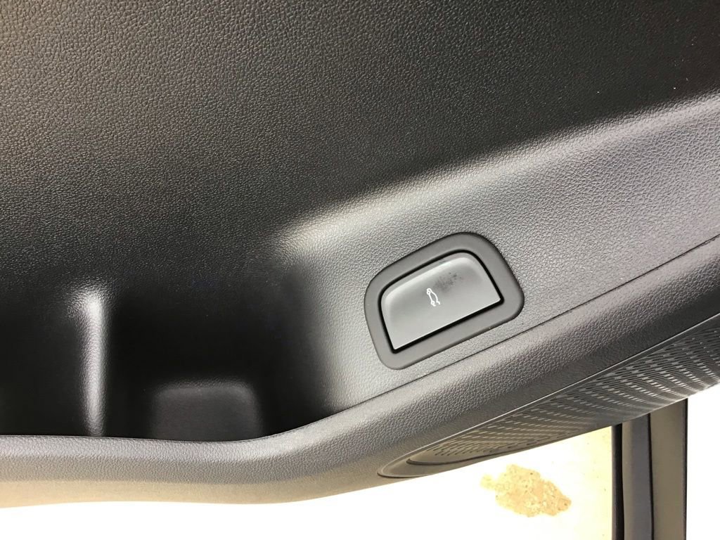 New 2026 Chevrolet Traverse LT w/ Driver Confidence Package image 33