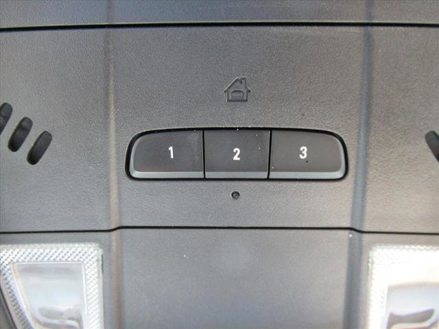 Used 2021 Chevrolet Equinox Premier FWD image 27