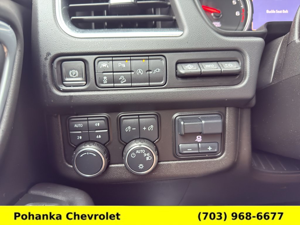 Used 2021 Chevrolet Tahoe Premier w/ Premium Package AWD/4WD image 18