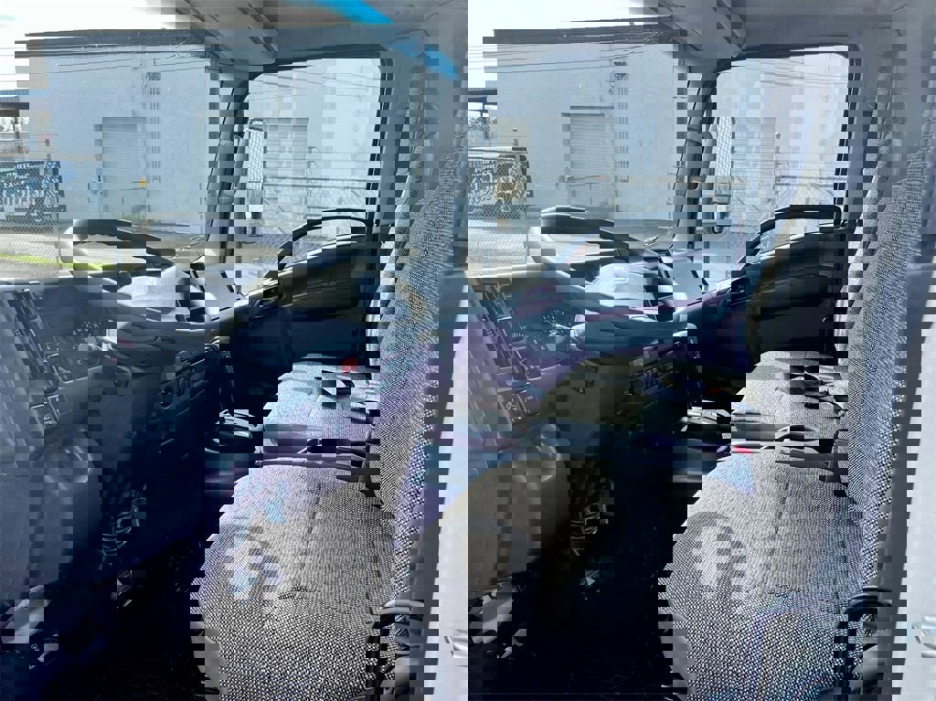 New 2025 Chevrolet Low Cab Forward 5500XG image 10