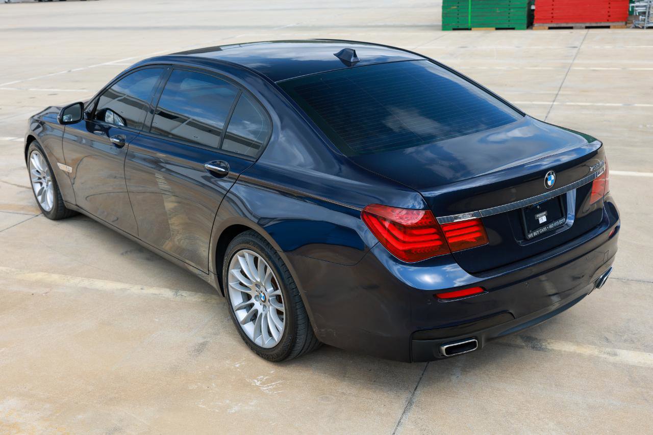Used 2014 BMW 750Li RWD image 7