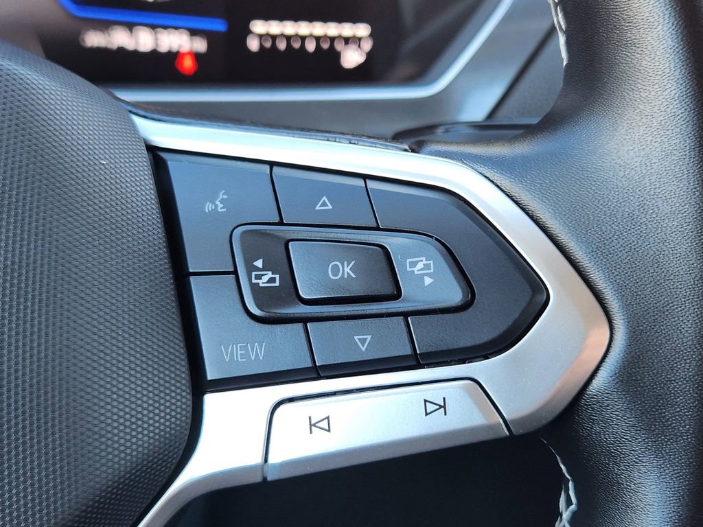 Certified 2024 Volkswagen Tiguan SE image 23