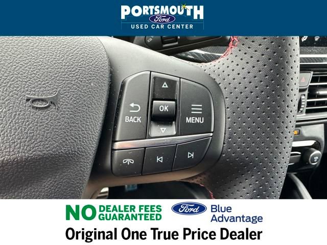Certified 2024 Ford Escape ST-Line Select w/ Tech Pack #1 image 17