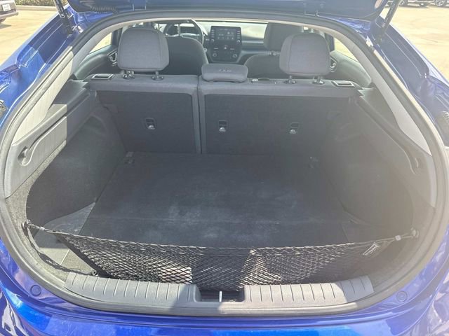 Used 2020 Hyundai Ioniq SE image 12