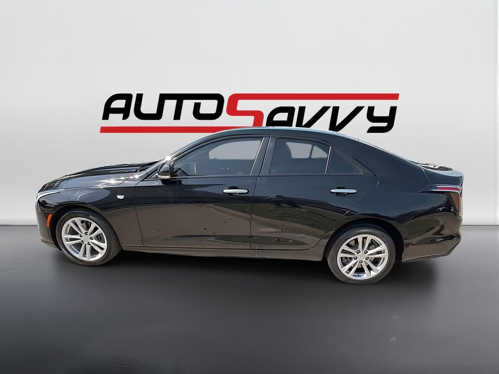 Used 2025 Cadillac CT4 Luxury RWD image 4
