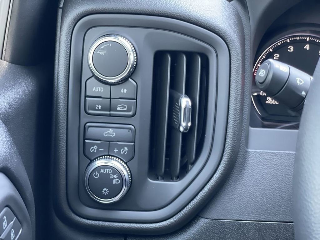 New 2026 GMC Sierra 1500 Pro w/ Pro Value Package AWD/4WD image 24