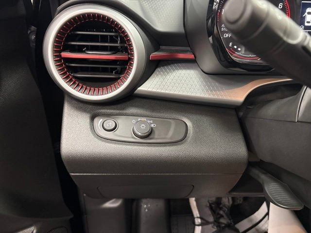 Used 2024 Chevrolet Trax RS w/ Driver Confidence Package FWD image 24
