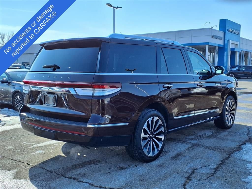 Used 2023 Lincoln Navigator Reserve image 5