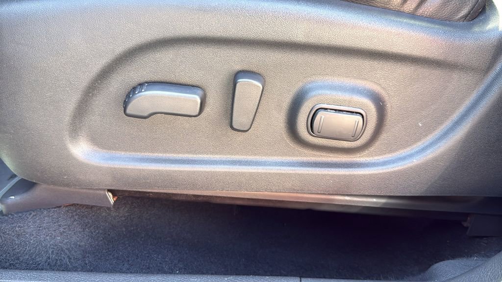 Used 2017 Nissan Murano Platinum w/ Platinum Technology Package image 22