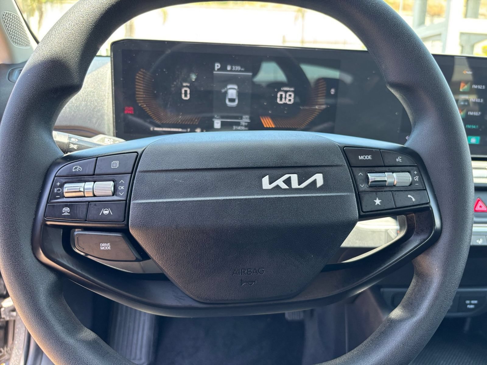 Used 2025 Kia K4 FWD image 26