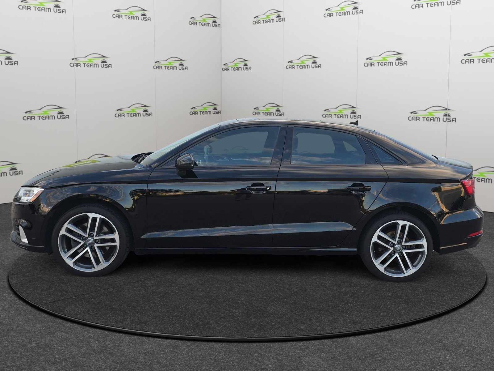 Used 2017 Audi A3 2.0T Premium w/ Convenience Package image 2