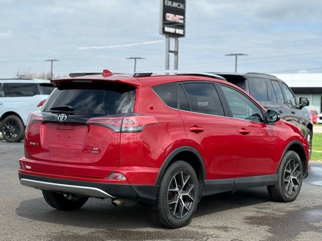 Used 2016 Toyota RAV4 SE image 40