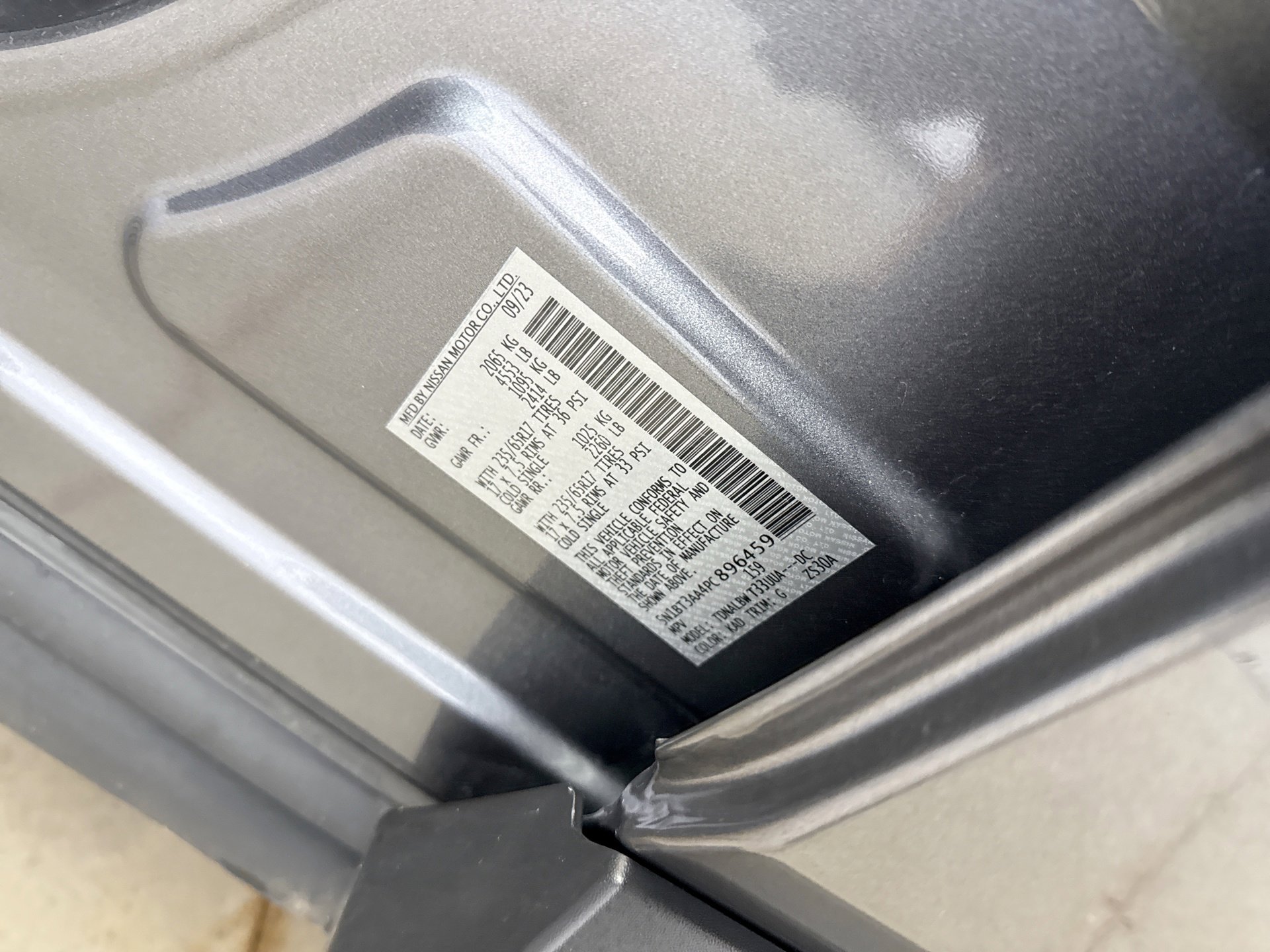 Used 2023 Nissan Rogue S image 19