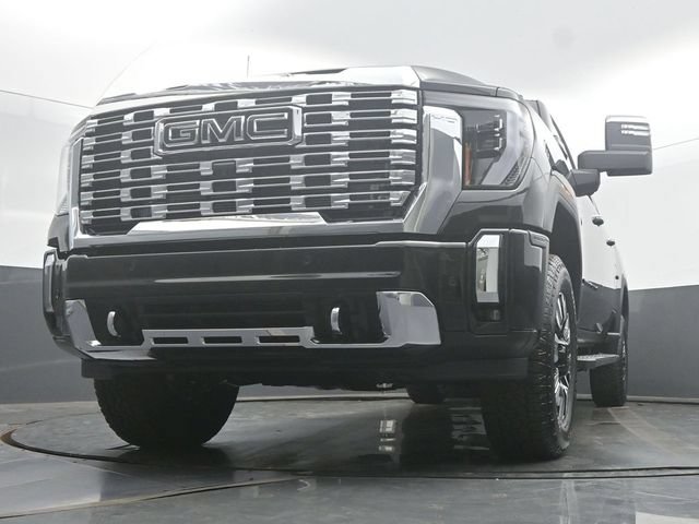 New 2026 GMC Sierra 2500 Denali w/ Denali Reserve Package AWD/4WD image 47
